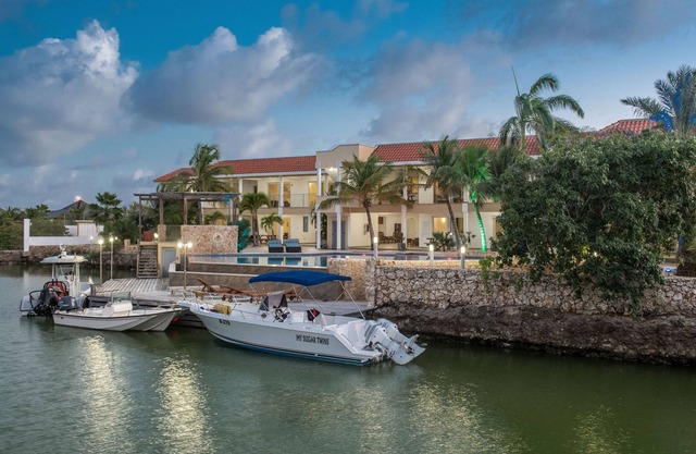 Bella Breeze Resort