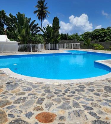 Bella Villa Roomy apartment at 5 min walk to the beach