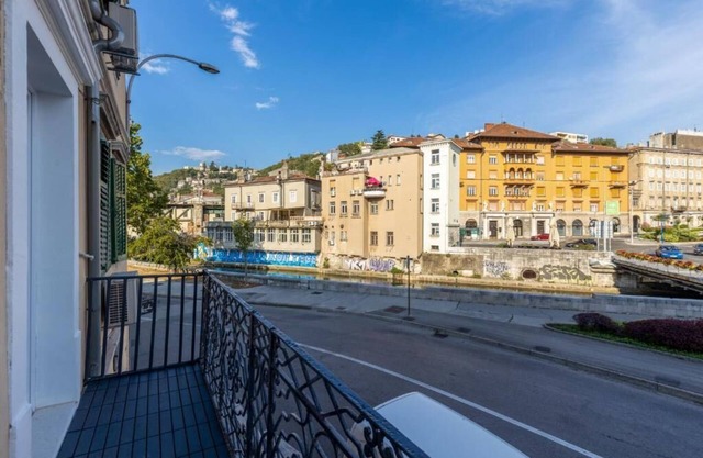 Bella Vita Apartments