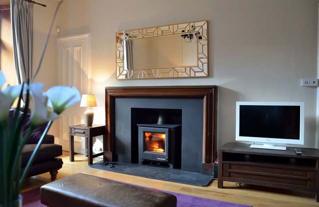Ben Vheir Luxury Apartment near Glencoe - Stunning lochside location