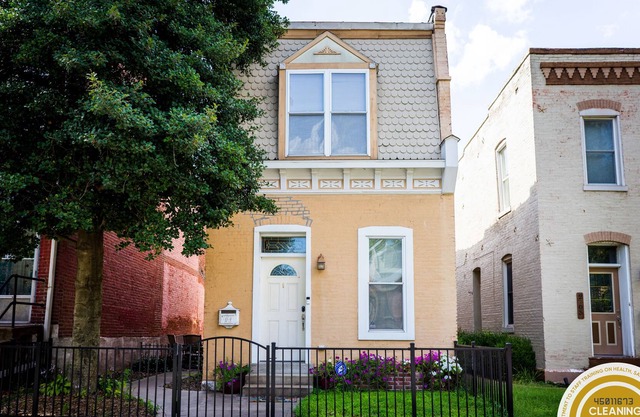 Benton Park Cute Bungalow | Sleeps 6 / ABODEbucks