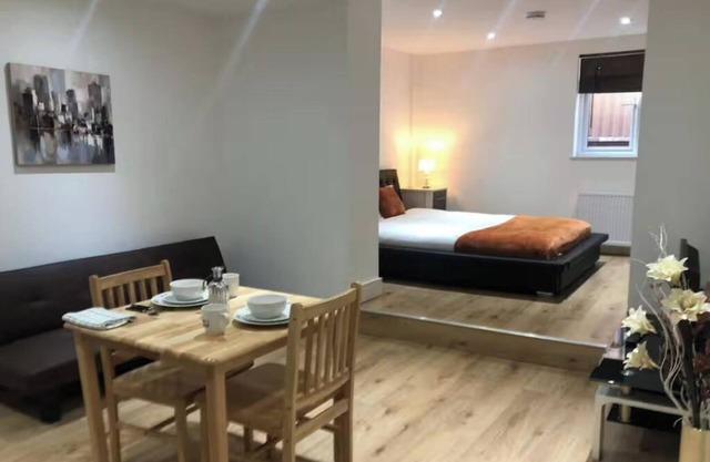 Bermondsey1 Bed Apartment in London City for Long and Short Stay
