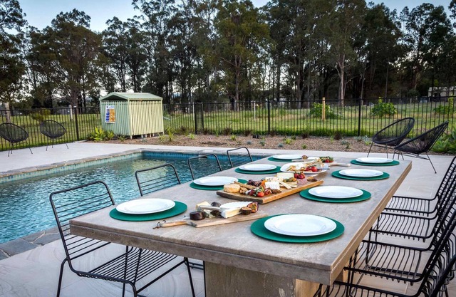 Bernstein Estate - Classic country-style 4 bedroom home with pool and entertaining space