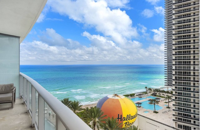Best Beachfront Luxury 2 Bed/2 Bath Ocean View at 5 Star Resort and Amenities.