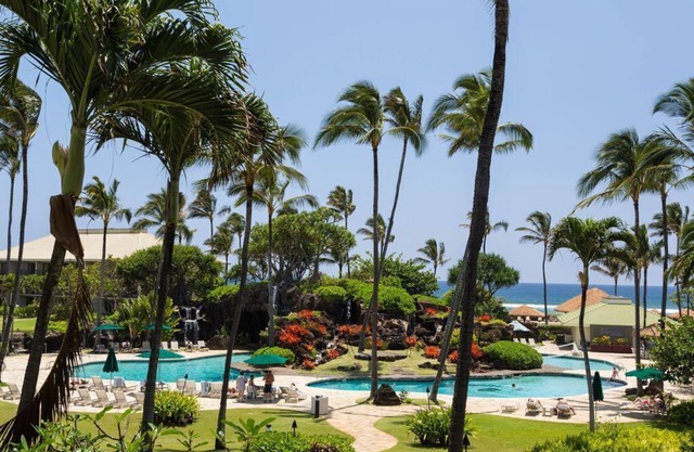 Best Deal in Town kauai beach resort, romantic, "Zen" and super relaxed!
