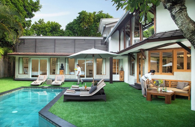 BEST LOCATION! 7 BEDR/7.5 BATH POOL VILLA/SEMINYAK
