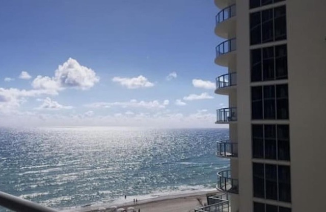 Best Resort Beach Front Condo