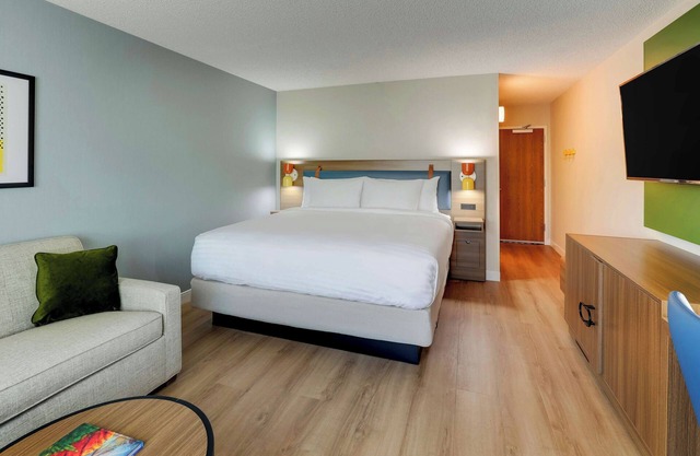 Best Value, Quality Stay! w/Pool, Near Rio Montana Park, Pet-Friendly