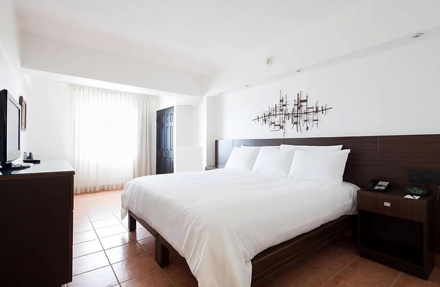 Best Value, Quality Stay! Free Parking, Pet-Friendly Close to Museums