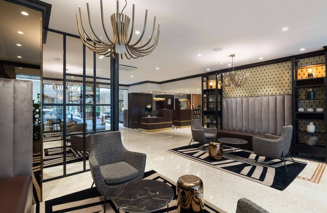Best Western Plus Hotel Massena Nice