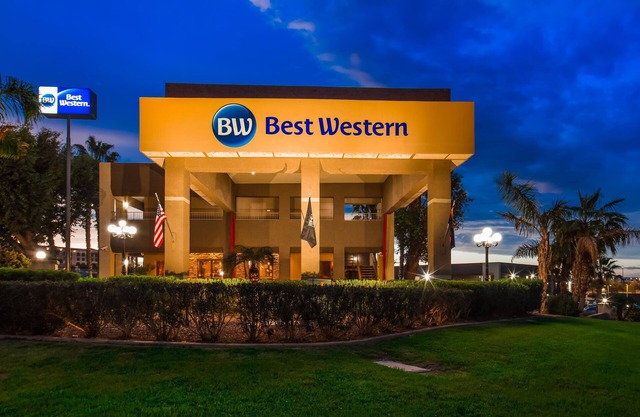 Best Western Yuma Mall Hotel & Suites