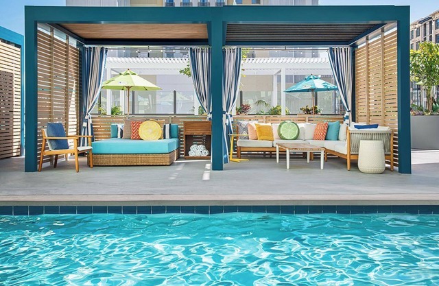 Better Choice for your Vacation! 2 Units! Rooftop Pool, Pets Allowed!