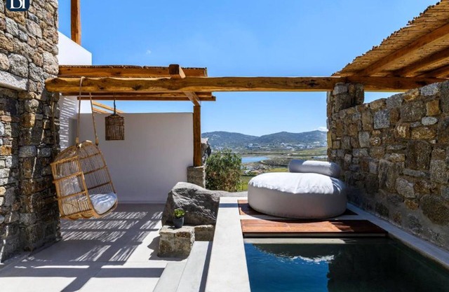 BH461 - C - Suite Mykonos