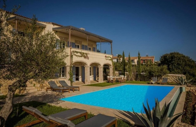 BH865 - C - Villa Kefalonia