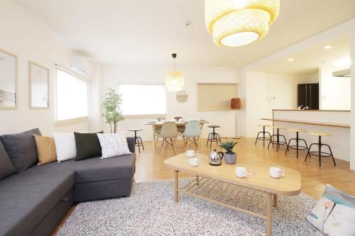 bHOTEL Marumasa - Large 2BR Apt 10PPL near Peace Park 301