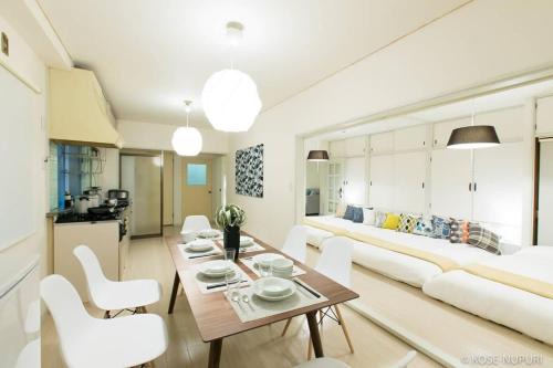 bHOTEL Marumasa - Spacious next to PeacePark Family Condo Up to 13 P