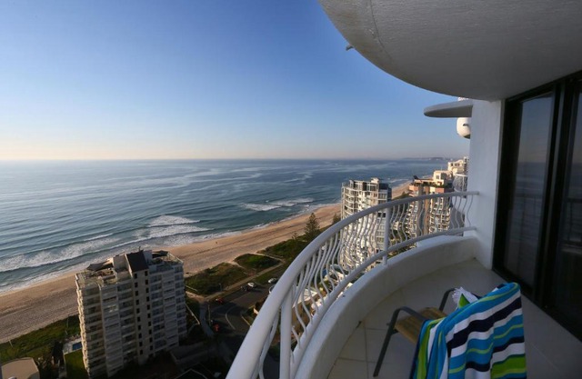 Biarritz Apartments Gold Coast