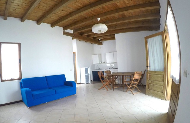 Big apartment in Estoril Beach