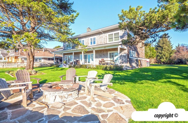 BIG HOUSE LITTLE BEACH professionally managed by Seaside Vacation Homes, Inc