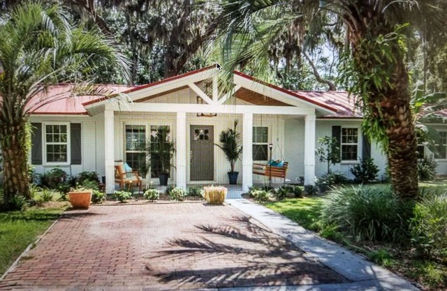 Big Luxury Island Style 5 Bed 3 Bath One level Sleeps 9 Quiet Street GR8 Locati