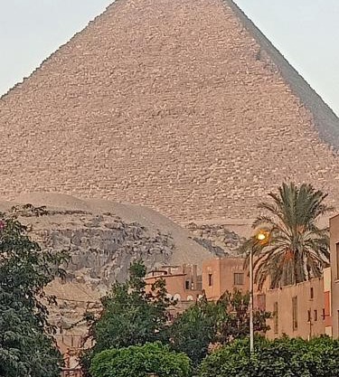 Big pyramid view house