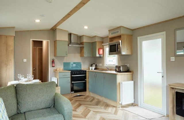 Billing Aquadrome Silver 3 Bed Caravan GW33