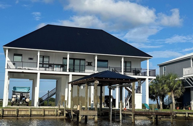 Biloxi Waterfront Rental for Cruisin’ the Coast – 3BR/2BA House