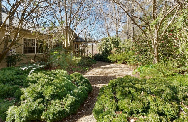 Binnowee Cottage at Foxton Park | Tennis Court