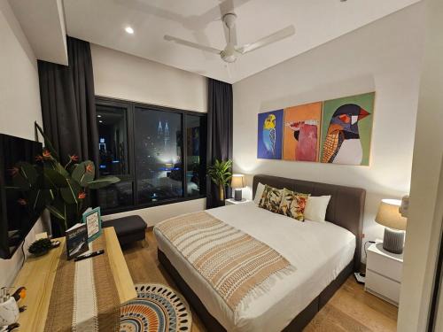 Bird of Paradise 2BR with KL View & Gorgeous pool