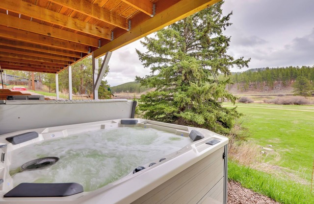 Black Hills Home w/Mickelson Trail Access!