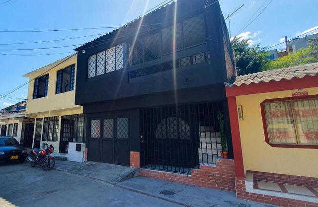 Black House