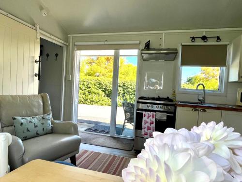 Blackbird Cottage a Cosy Country Hideaway Near Lincoln University & Local Wedding Venues