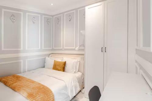 Blessed Luxury Cottage into Nature in Sandton Apartment in Sandton