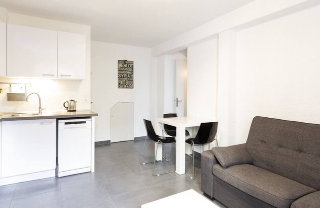 BNB RENTING Chez Dominique - 1 bedroom 2-4pers Center Antibes Migrainier/1