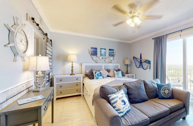 Boardwalk Beach Resort 1900