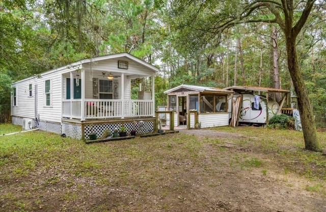 Boat & Golf Cart Parking+Fenced Yard, Pet Friendly 12 Minutes to the Beach