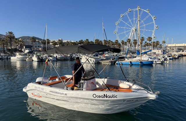 BOAT RENTAL WITHOUT NAUTICAL LICENSE