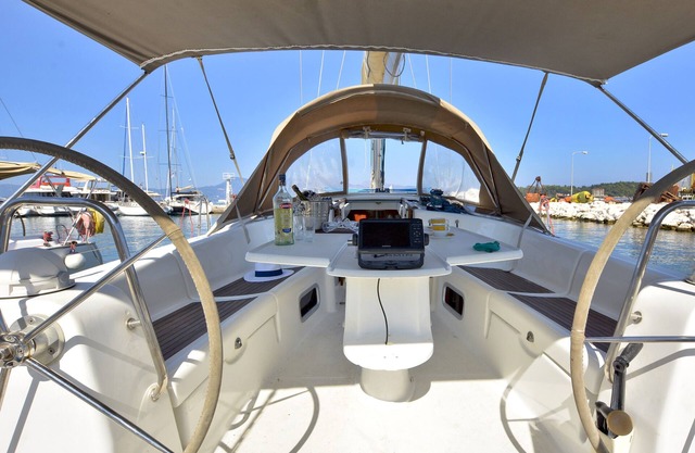Boat 'Sun Odyssey 43ic' with Sea View & Wi-Fi