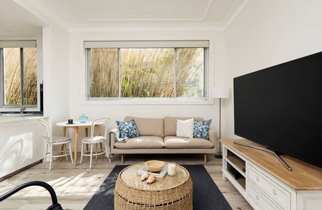 Bondi Glimmers is an apartment moment from the beach