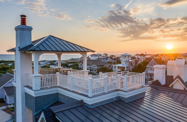 Book a Summer Getaway Today! Gulf Views! Private Pool! Watersound Gated Community! 6 Adult Bikes!