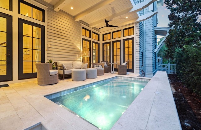 Book Today for a Fall Stay! Spacious, light-filled home! Private Heated Pool! Sonos System!