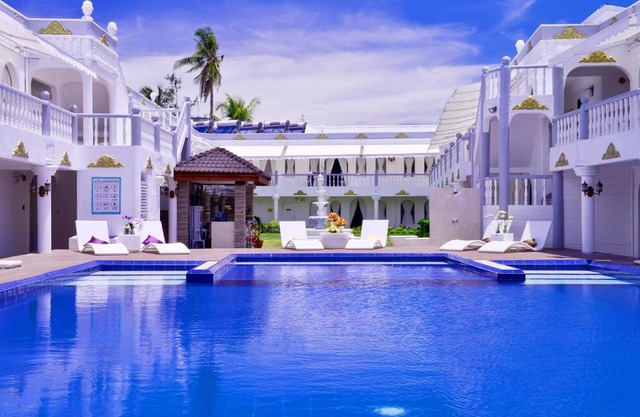 Boracay Summer Palace Hotel