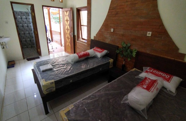 Borobudur Kampung Homestay - Ismudi