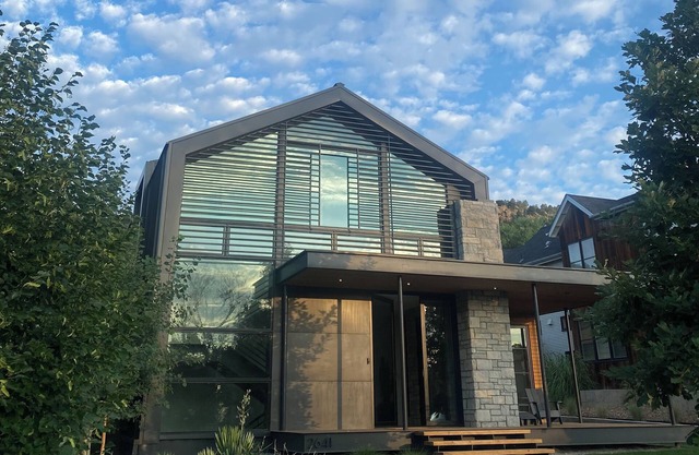 Boulder Mountain Modern Sanctuary at base of Mt Sanitas