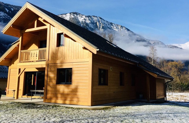 BOURG D'OISANS/ALPE d'HUEZ ★ CHALET Bois & Nature with panoramic view