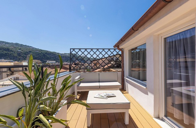 Boutique Suites 186