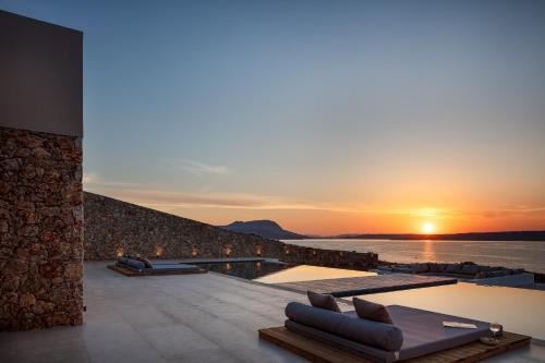 Boutique villa Dionysos Heated Pool & Sauna