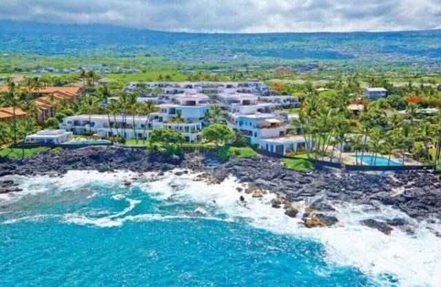 Bracing Club Wyndham Royal Sea Cliff, 2 Bedroom Deluxe Suite