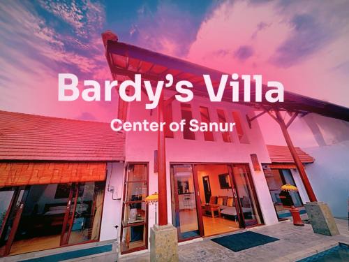 Brady's 3 bedrooms Villa Center of Sanur