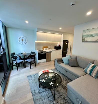 Brand New CBD High Rise 1 Bed With Ocean View on the Doorstep of Courtenay Place